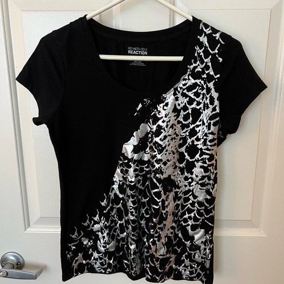 Kenneth Cole T Shirt - Picture 1 of 4